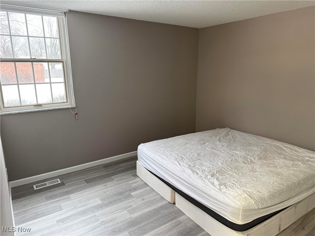 Un 121 Olmsted Park Condos - Residential