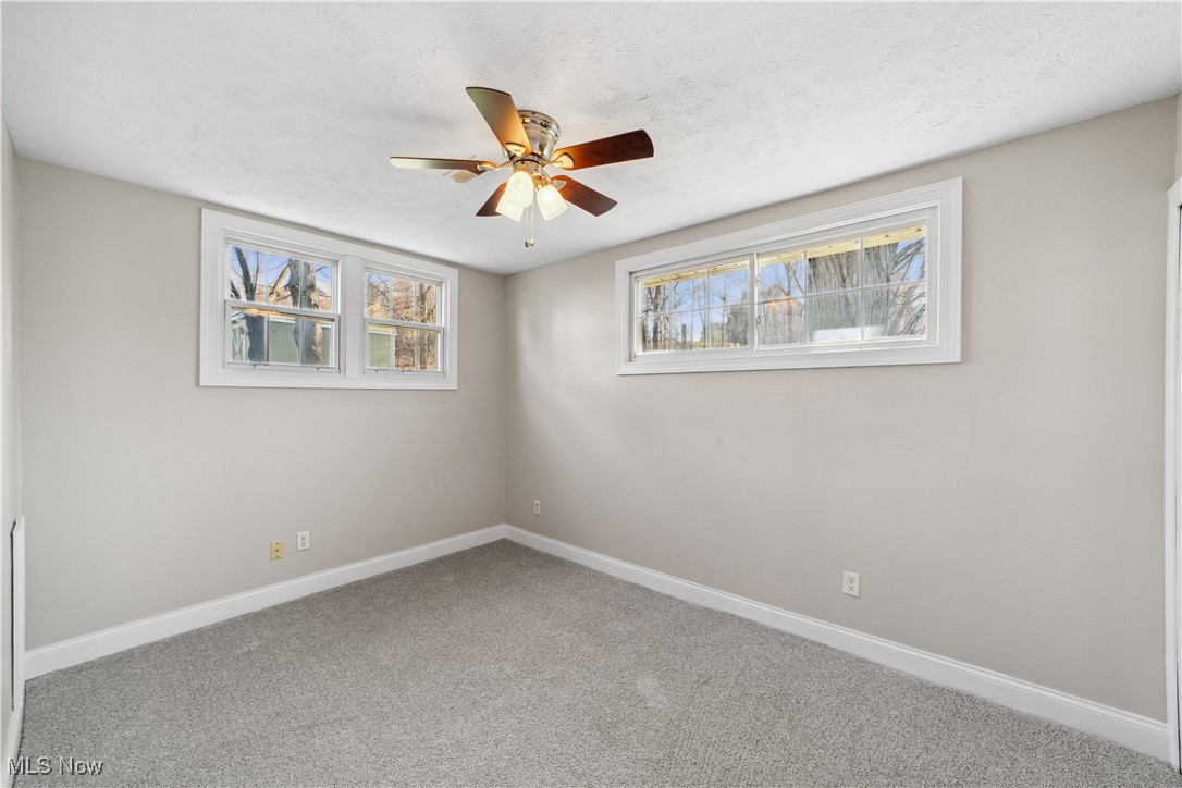 38045 Erie Road, Willoughby, Ohio image 21