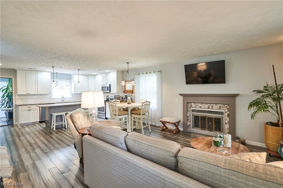 Madison Golf Lakelands - Residential