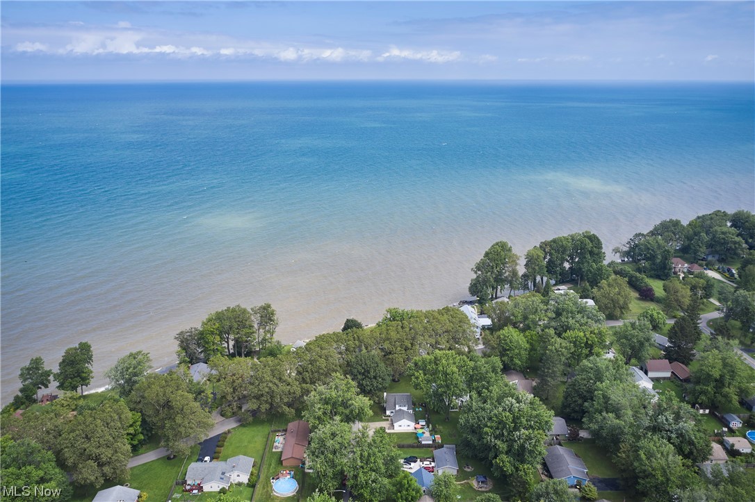 Madison Golf Lakelands - Residential