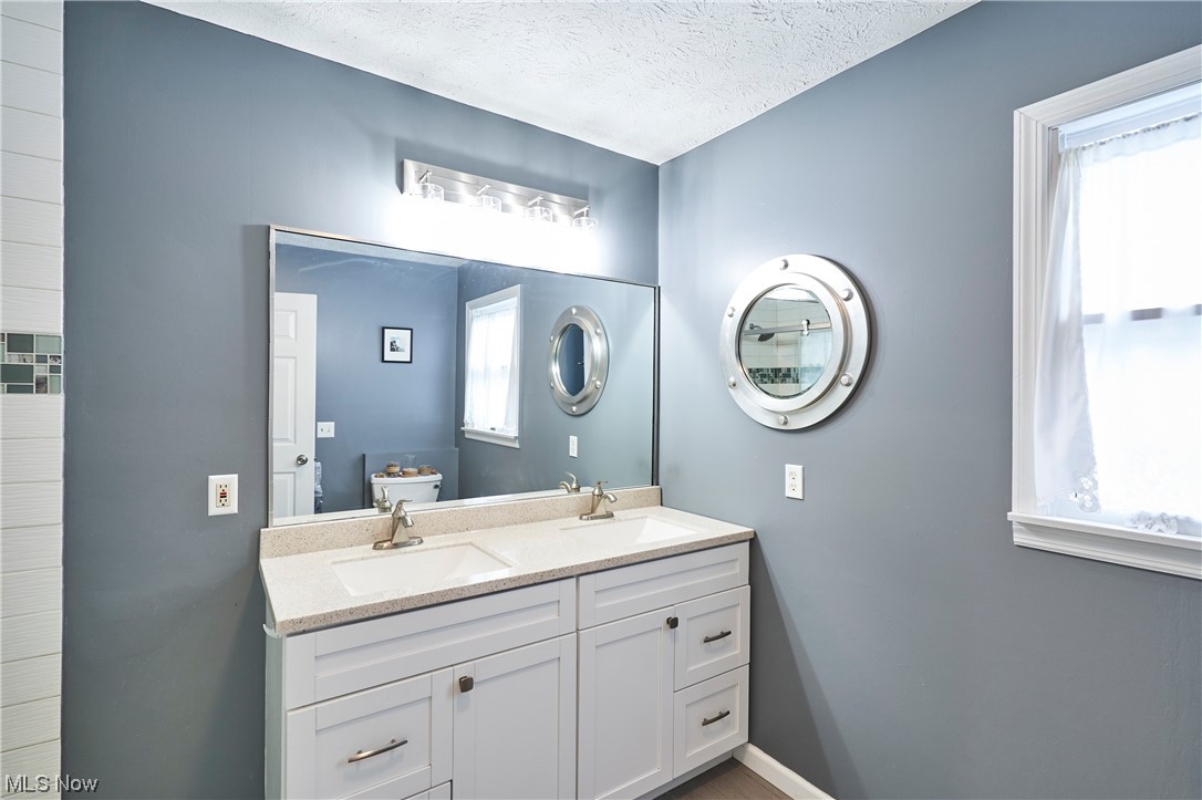 Madison Golf Lakelands - Residential