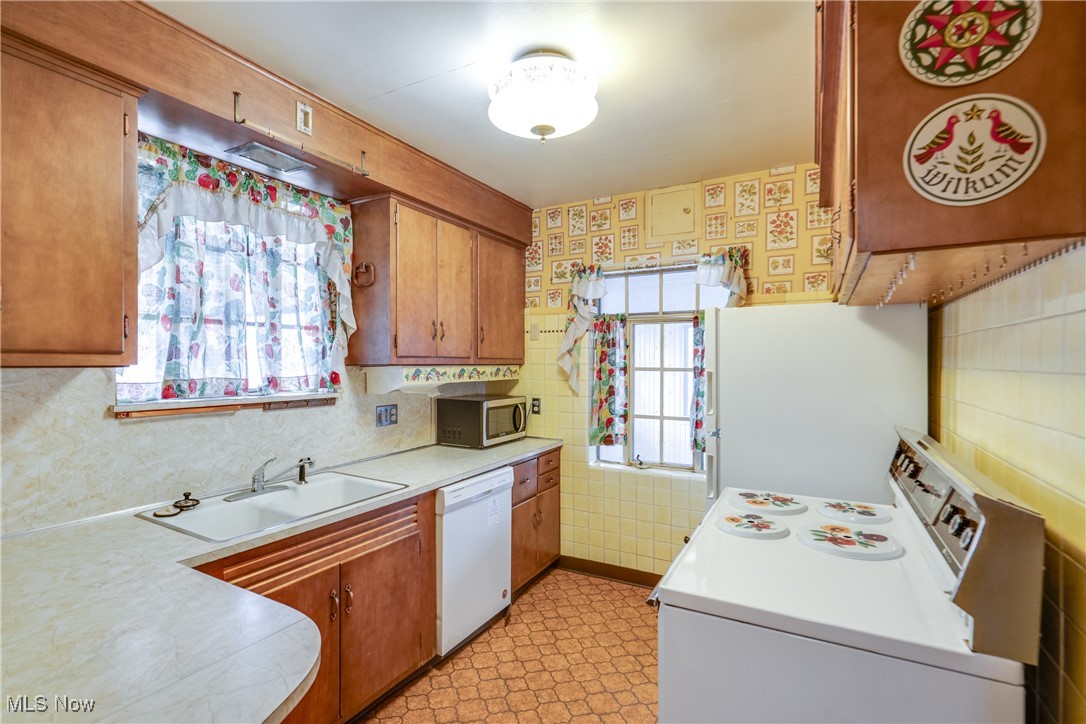 323 37th Street, Canton, Ohio image 12