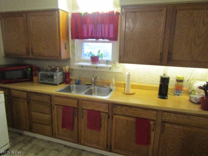 Mentor Beach Park 01 - Residential