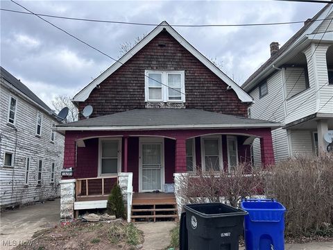 10209 Elwell Avenue Cleveland OH 44104