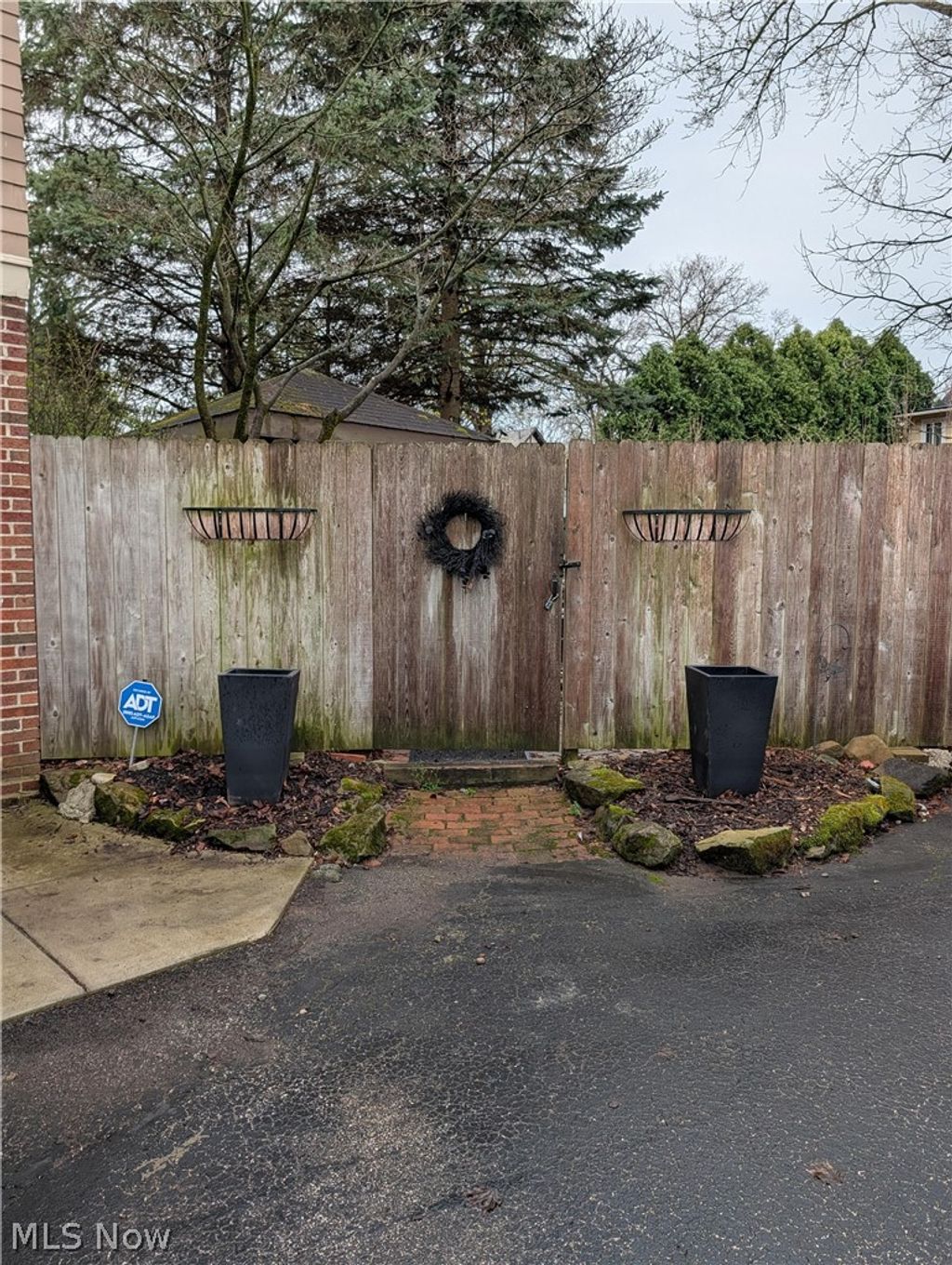 Photo of 224 Casterton Avenue, Akron, OH 44303 (MLS # 5200671)