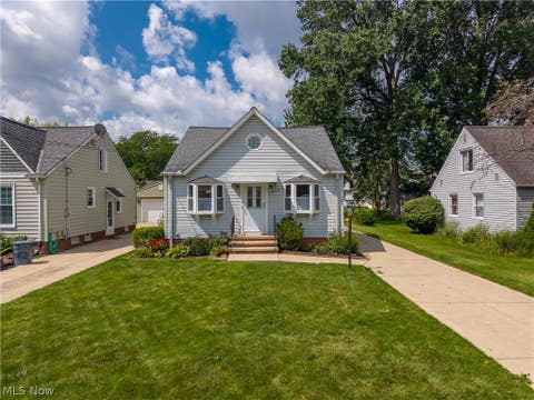 Photo of 5572 Porter Road, North Olmsted, OH 44070 (MLS # 5239232)