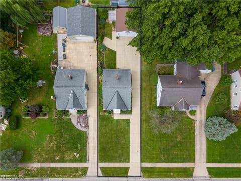 Tiny photo for 5572 Porter Road, North Olmsted, OH 44070 (MLS # 5239232)