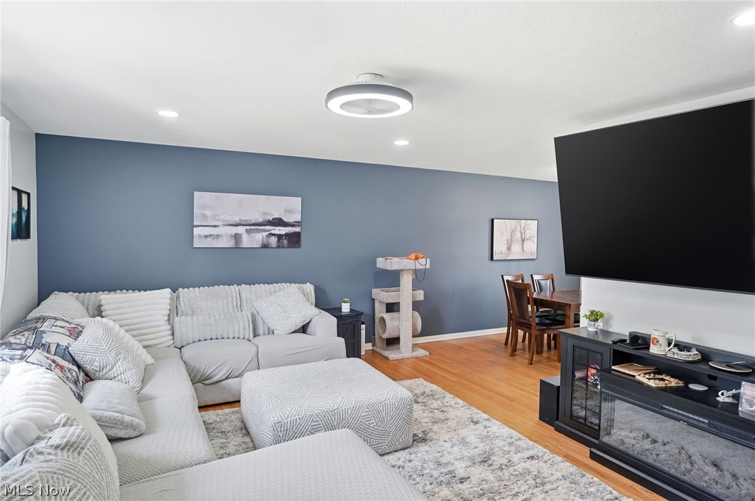 Barrington 03 - Residential