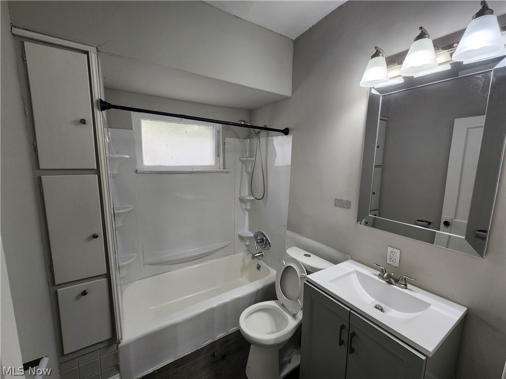 C S Realtys Companys 02 - Residential Income