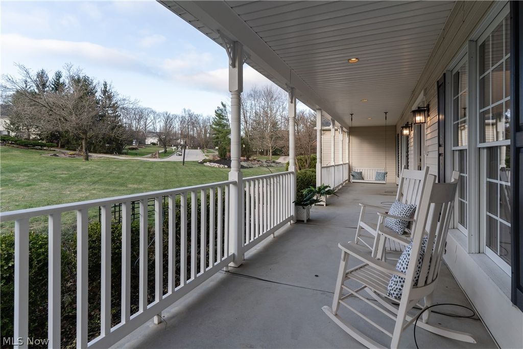 Photo of 8955 Stoneybrook Drive, Broadview Heights, OH 44147 (MLS # 5196946)