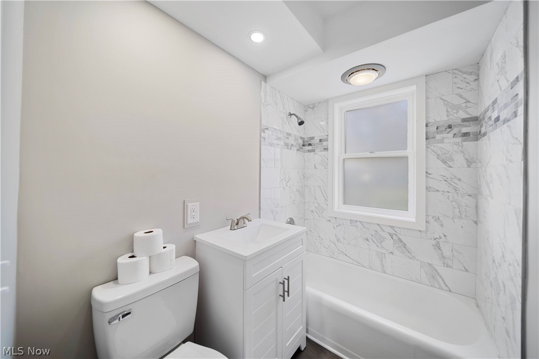 Howard Homes - Residential