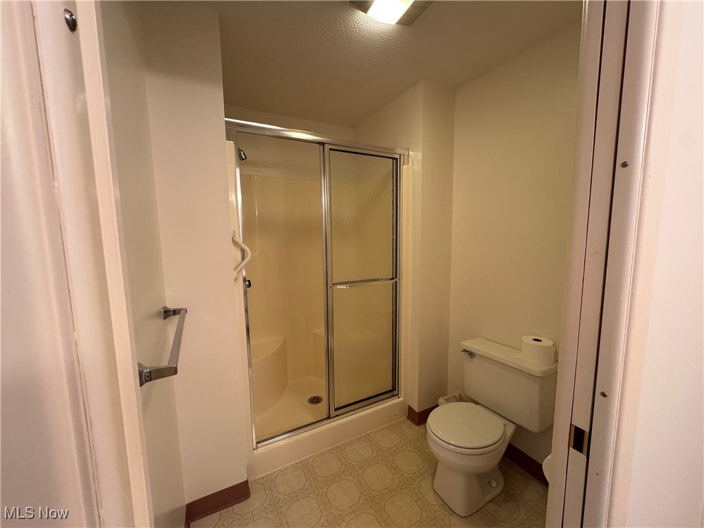 7131 Village Drive, Mentor, Ohio image 21