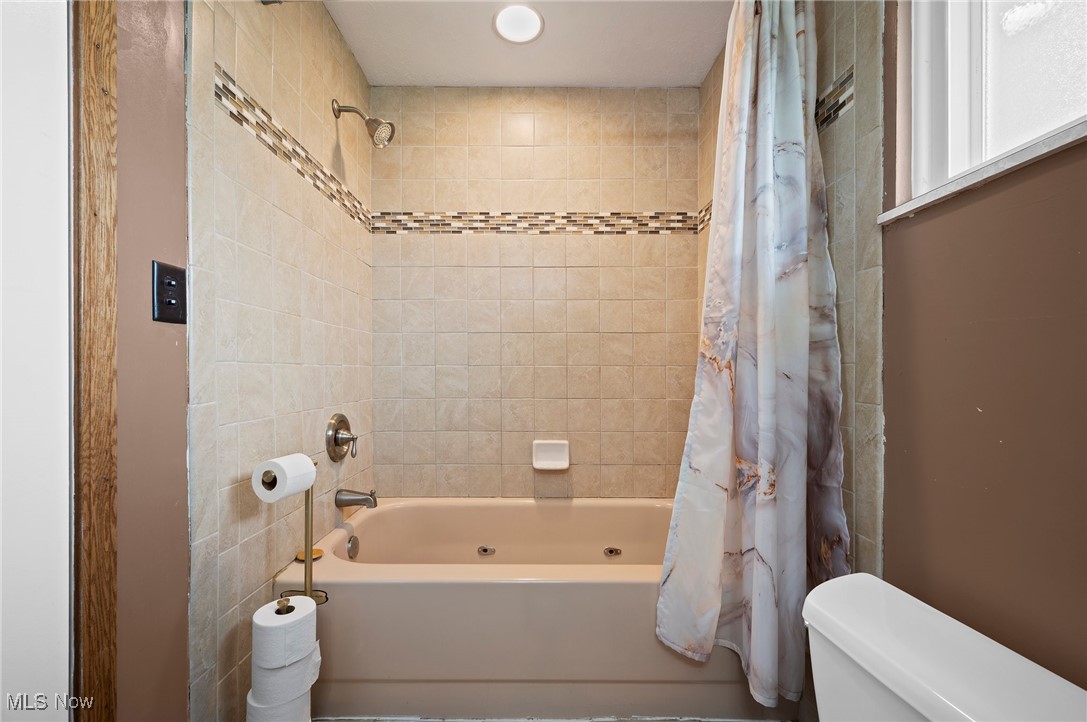 237 Judita Drive, Brunswick, Ohio image 15