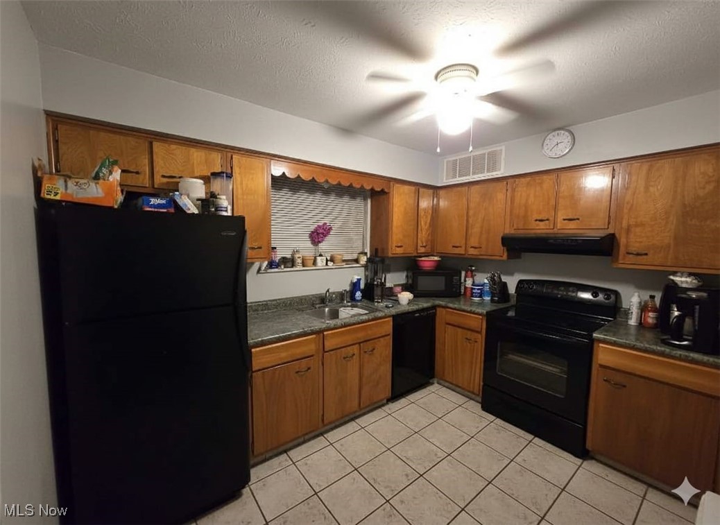 Royal Court Condo - Residential