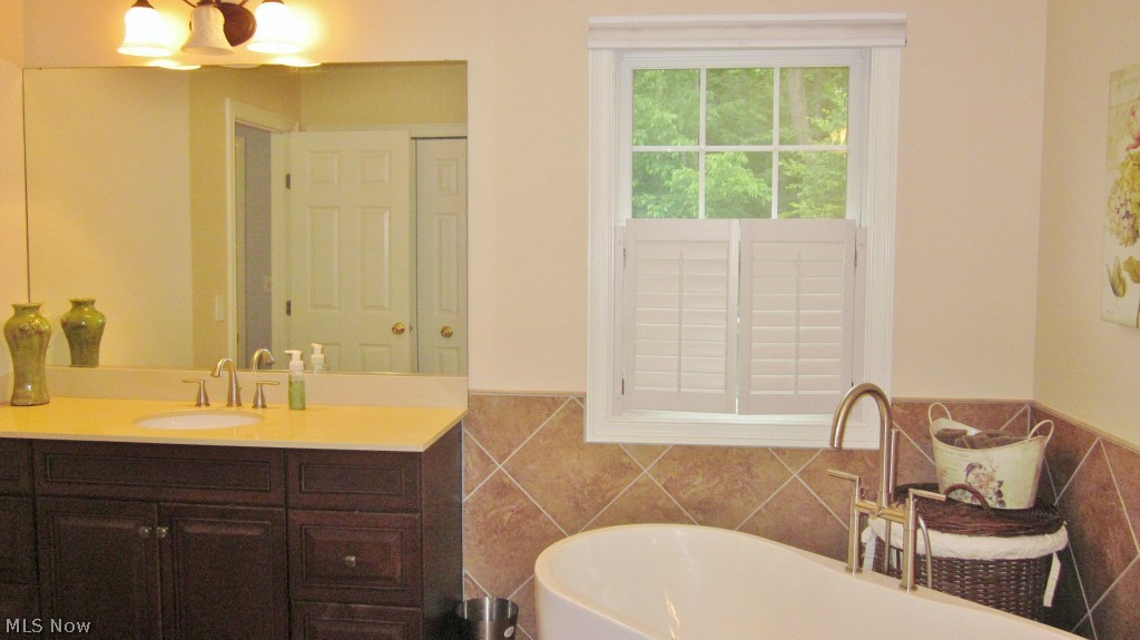 Laurel Springs - Residential Lease