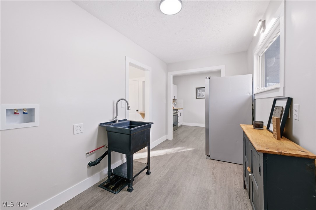 Homeworth - Residential