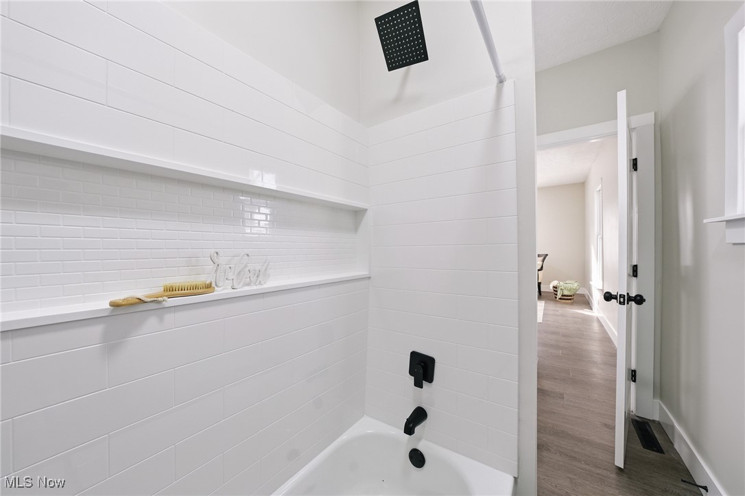 Homeworth - Residential