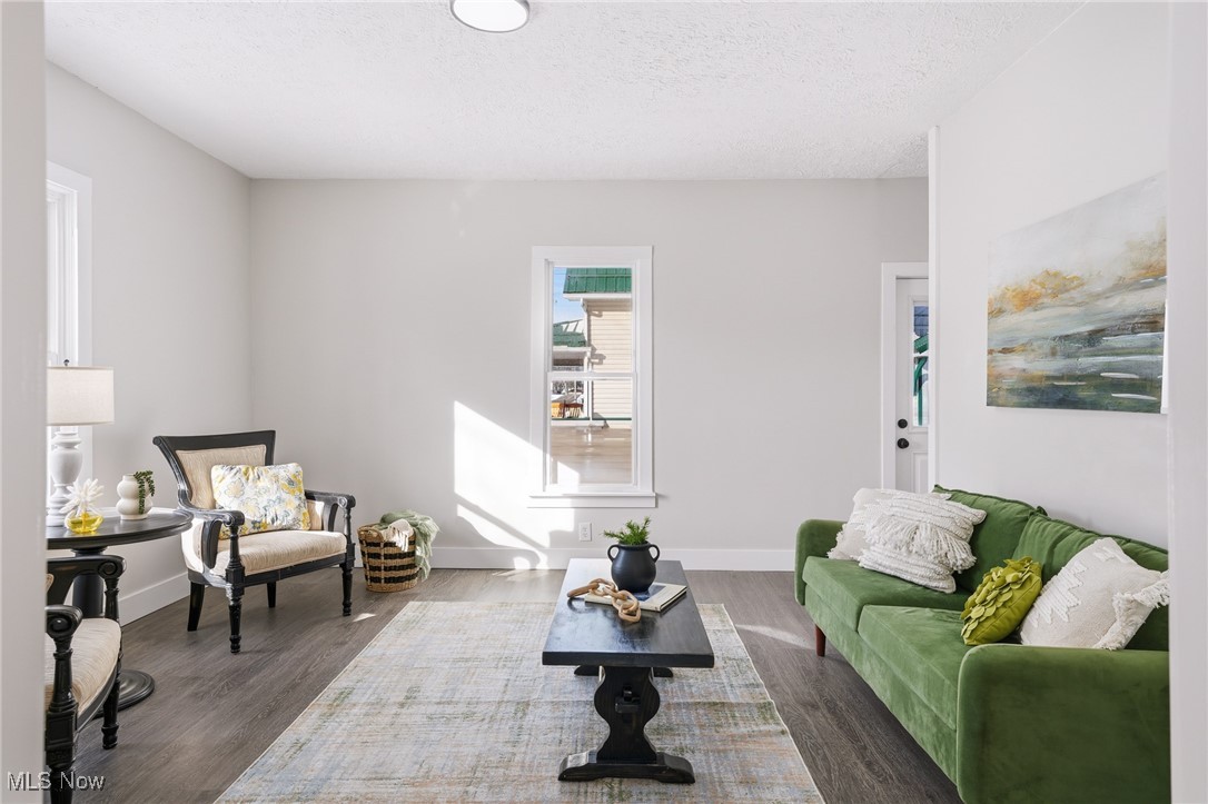 Homeworth - Residential