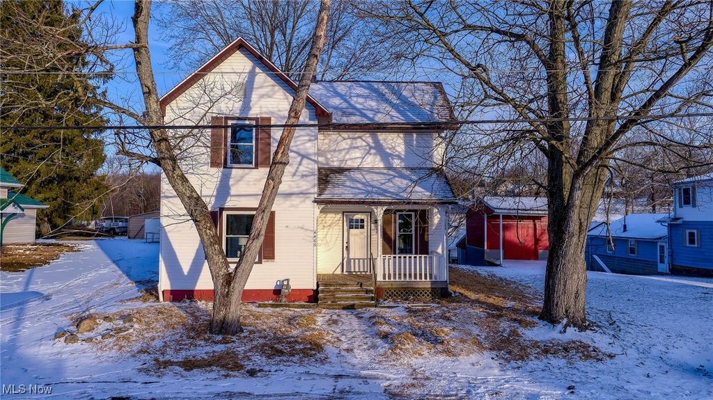 Photo of 4466 Cherry Street, Homeworth, OH 44634 (MLS # 5183355)