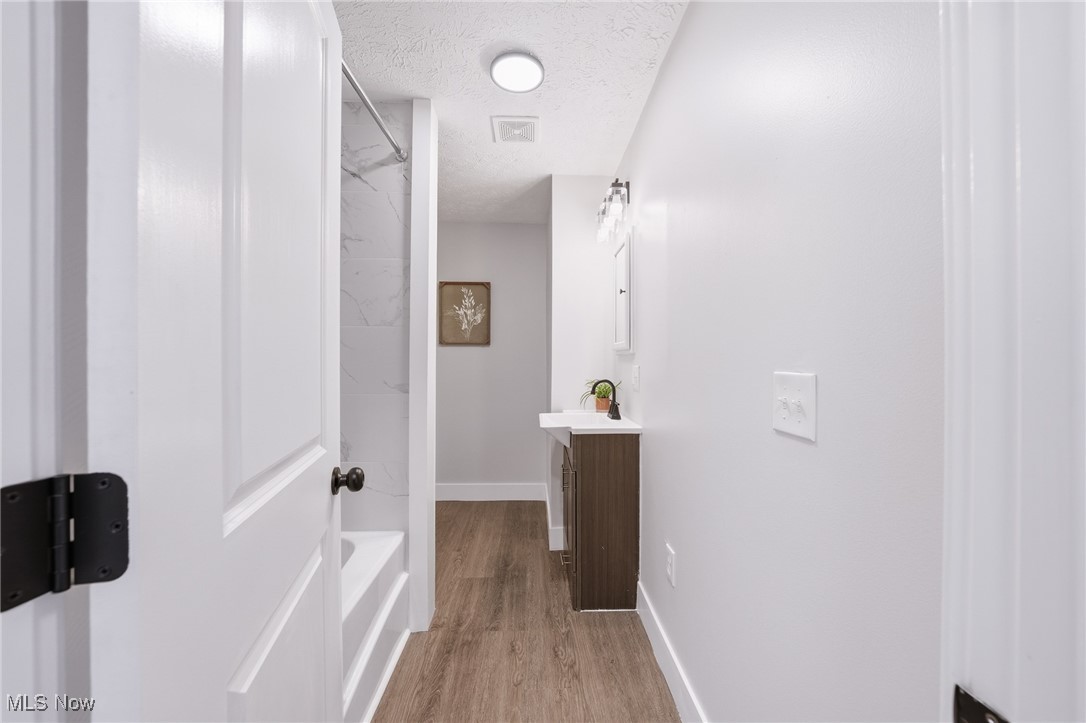 Homeworth - Residential