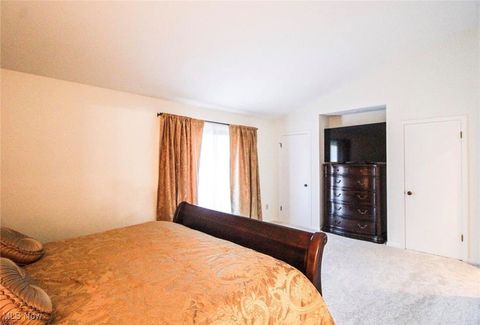 Tiny photo for 3502 Somerset Drive #B, Youngstown, OH 44505 (MLS # 5178981)