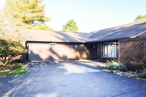 Tiny photo for 3502 Somerset Drive #B, Youngstown, OH 44505 (MLS # 5178981)
