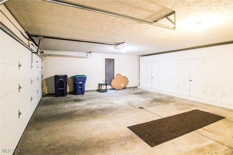 Tiny photo for 3502 Somerset Drive #B, Youngstown, OH 44505 (MLS # 5178981)