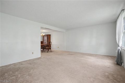 Tiny photo for 150 Atterbury Boulevard, Hudson, OH 44236 (MLS # 5203241)