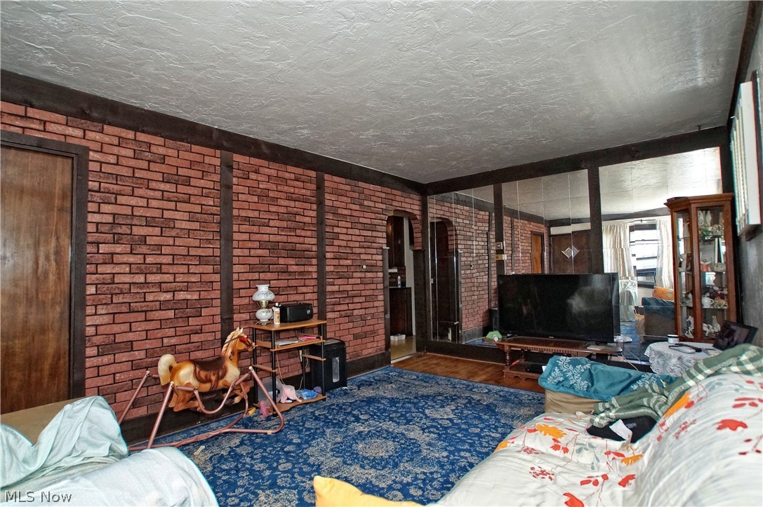 Bliss Road - Residential Income