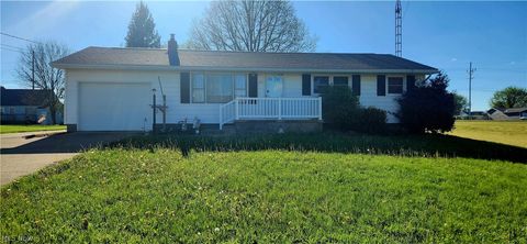 Tiny photo for 253 Oregon Avenue, Louisville, OH 44641 (MLS # 5203028)