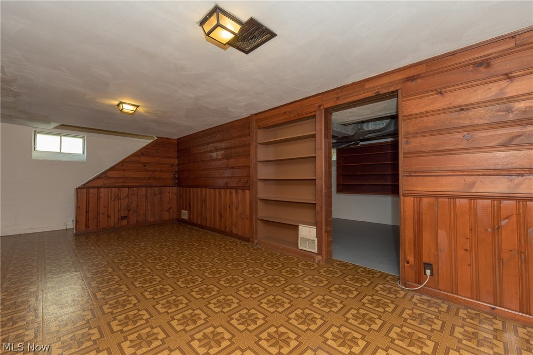 Mayfield/Belvoir Blvd - Residential