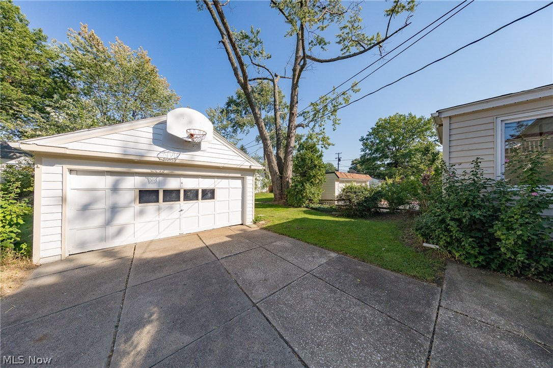 Mayfield/Belvoir Blvd - Residential