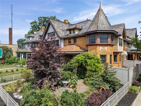 12202 Detroit Avenue, Lakewood, OH 44107 - #: 5138437