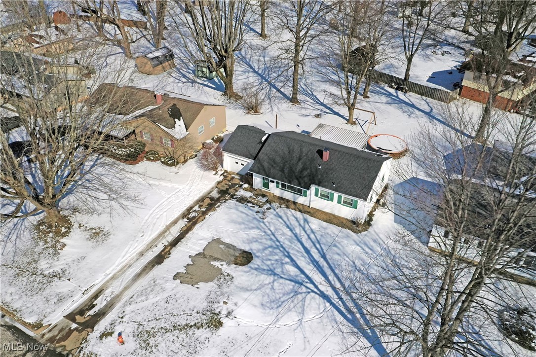 1743 Laurie Drive, Youngstown, Ohio image 2