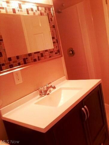 Myles Knechtges 03 - Residential