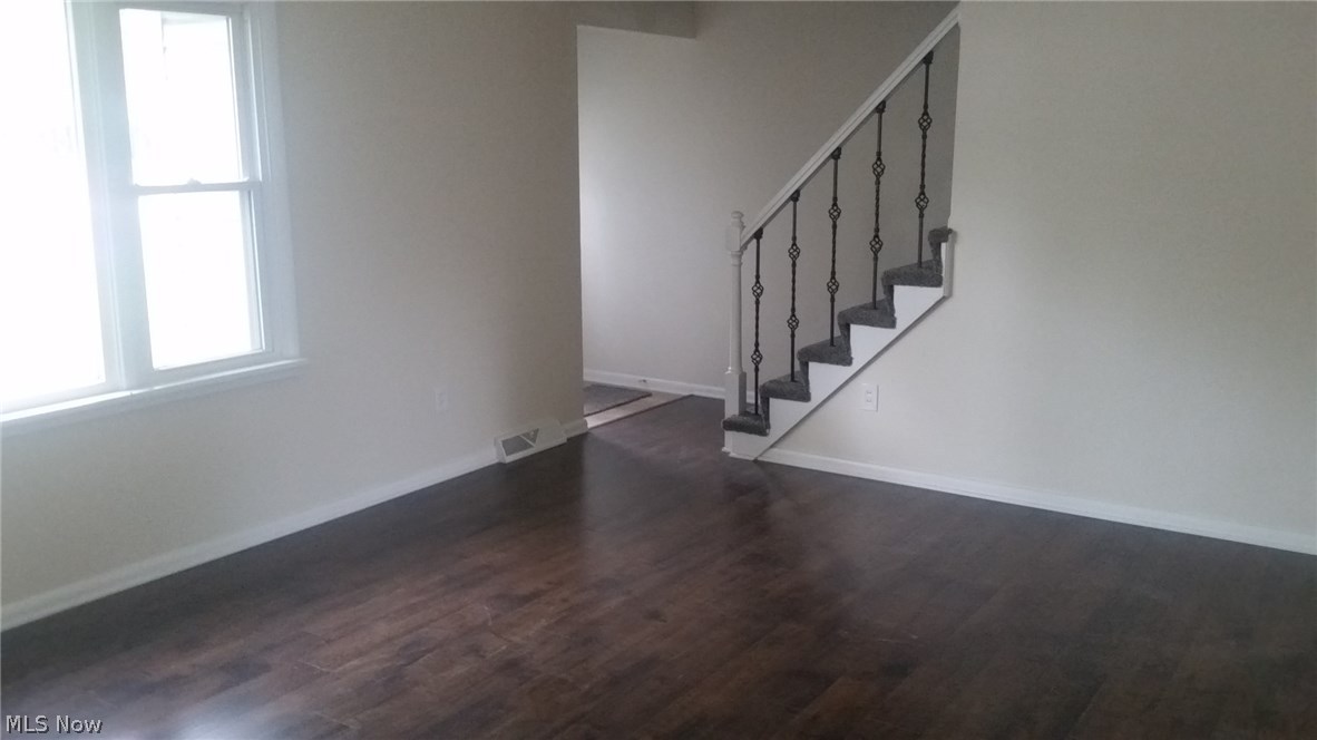 Myles Knechtges 03 - Residential