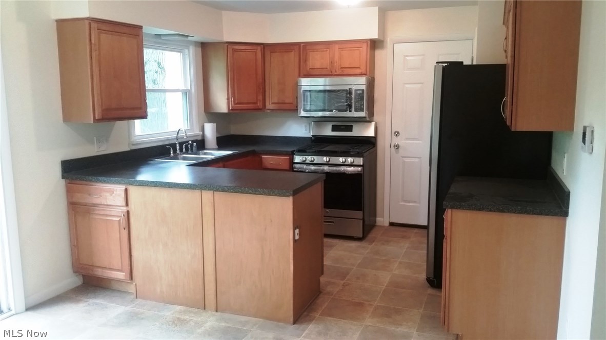 Myles Knechtges 03 - Residential