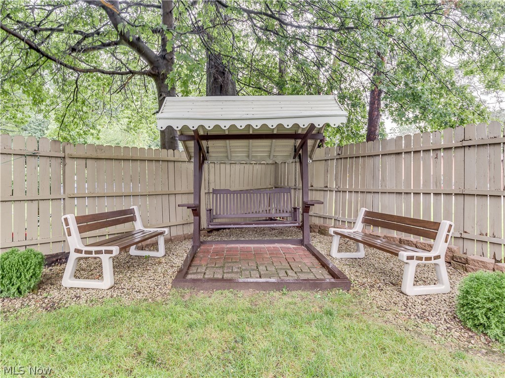 Helslop Morning View - Residential