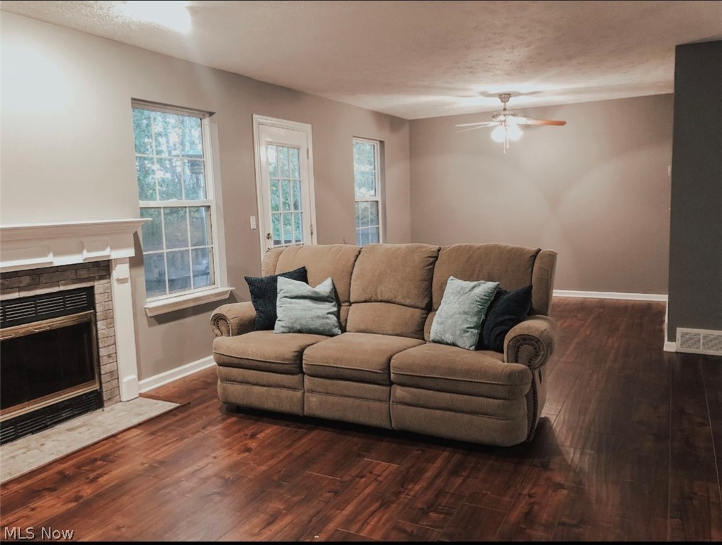 Yorktown West Ph 03 - Residential