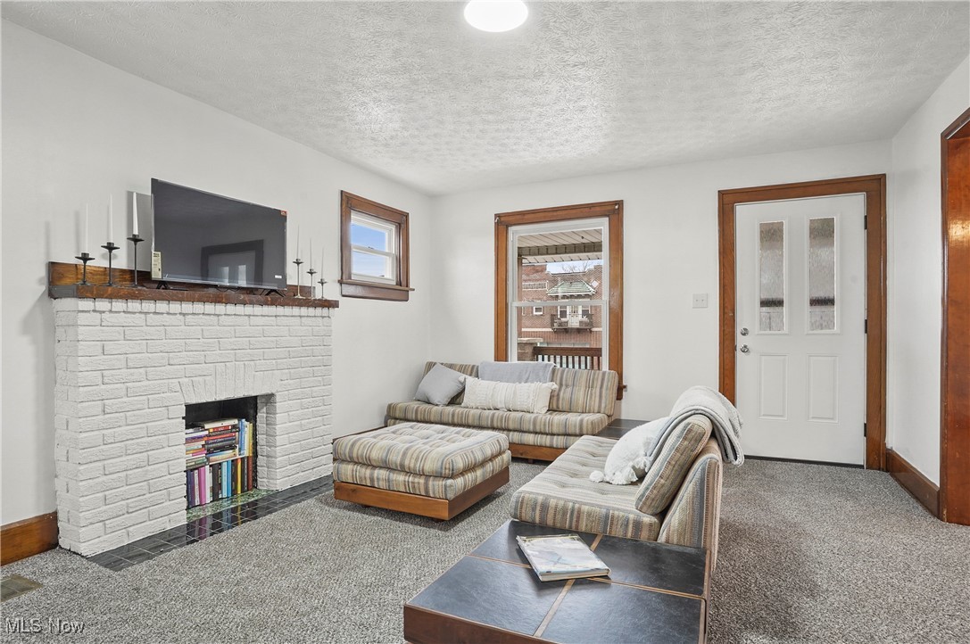 Carpenter - Residential