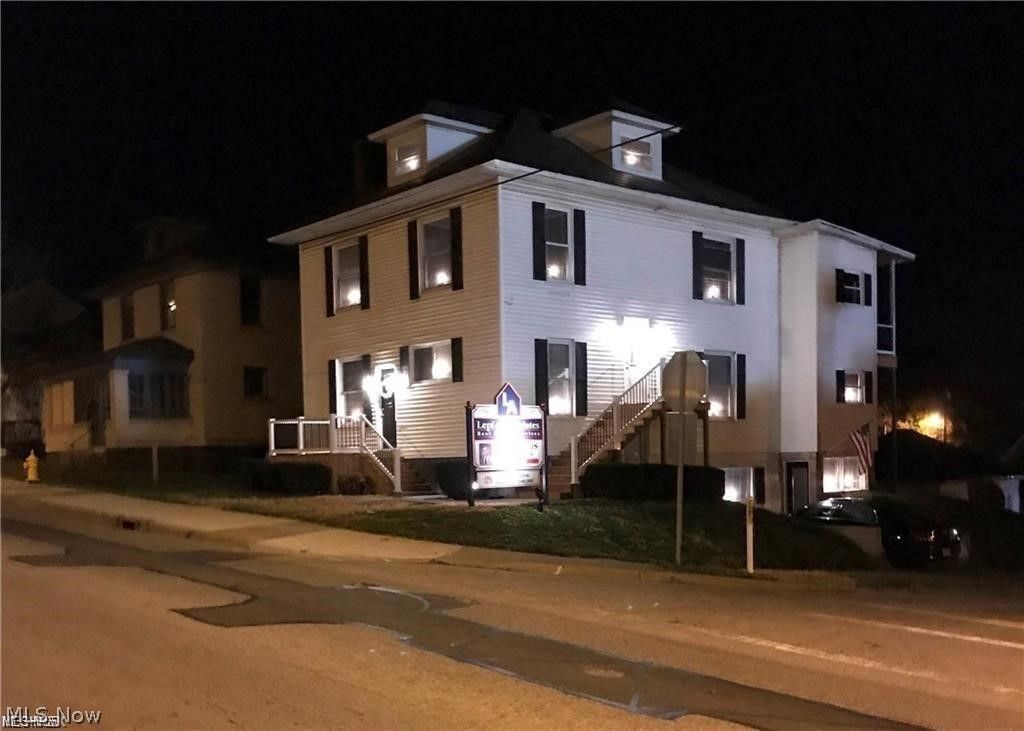 Photo of 1604 Maple, Zanesville, OH 43701 (MLS # 5193575)