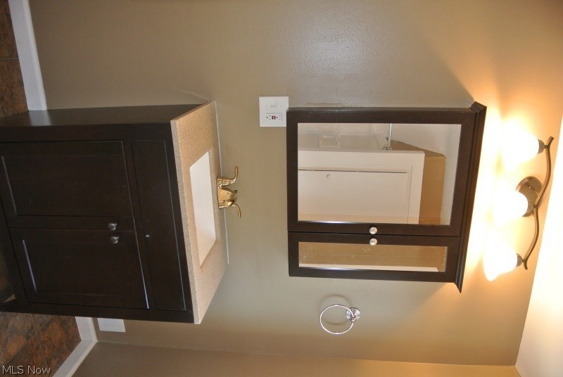 J Ed Good Park - Residential