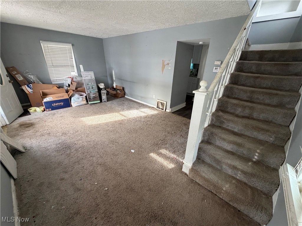 Photo of 3985 Warner Street, Mogadore, OH 44260 (MLS # 5177976)