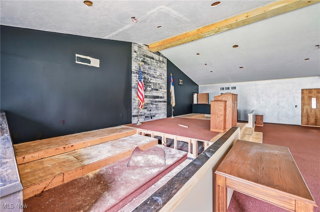 Lordstown Village - Commercial Sale