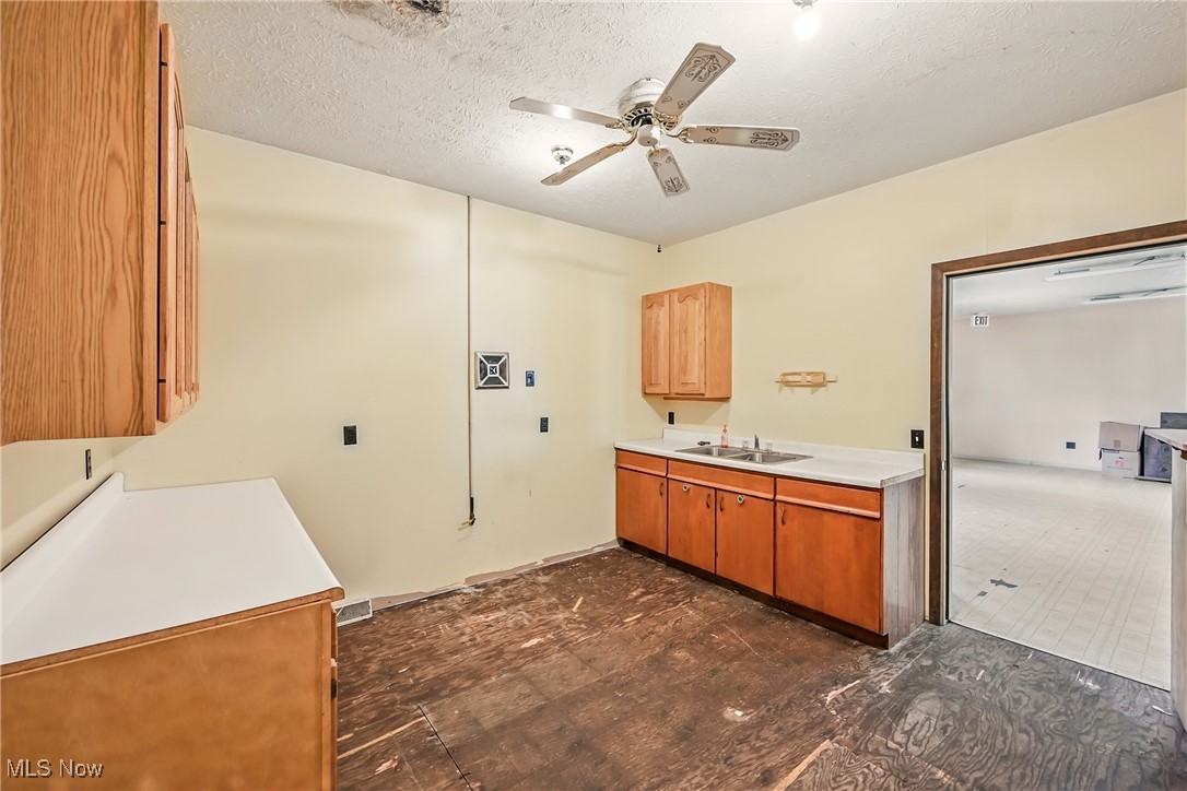 Lordstown Village - Commercial Sale