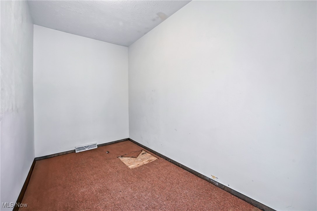 Lordstown Village - Commercial Sale