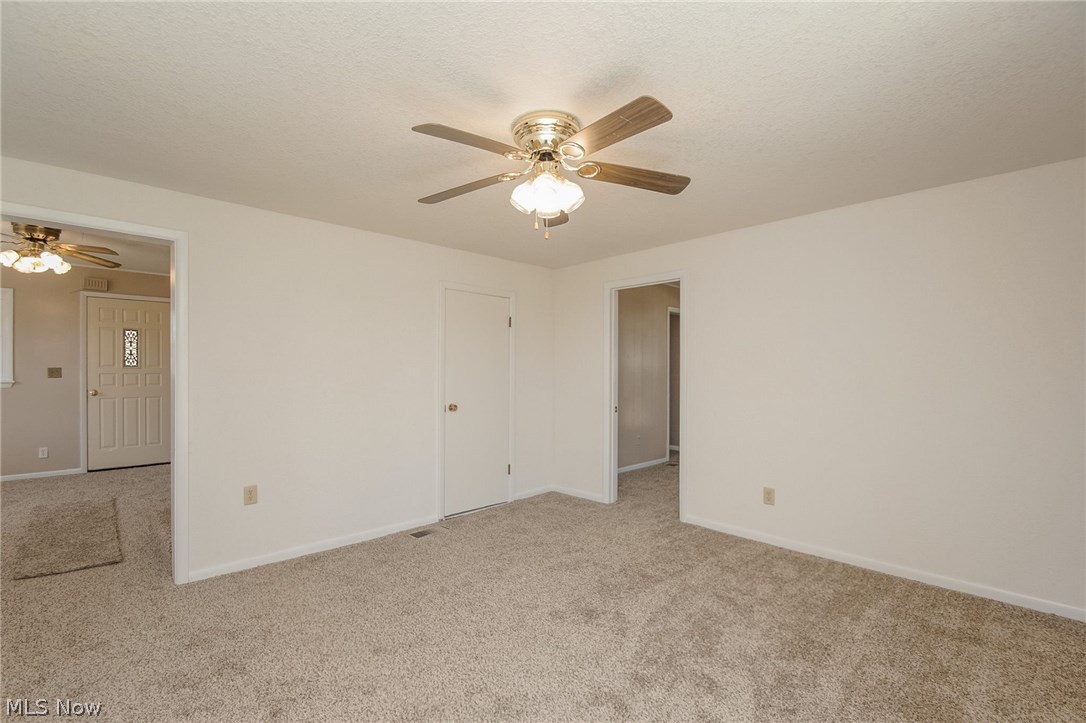 Village/Dresden - Residential