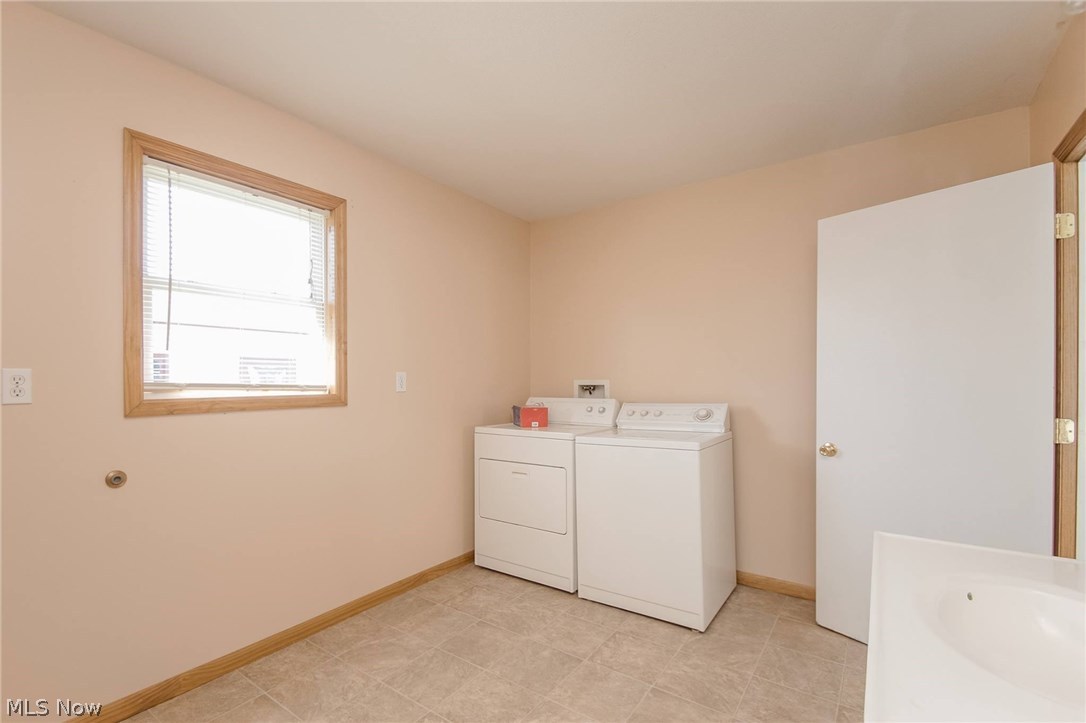 Village/Dresden - Residential