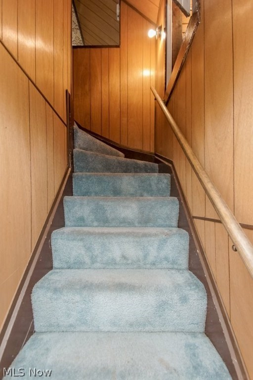 Village/Dresden - Residential