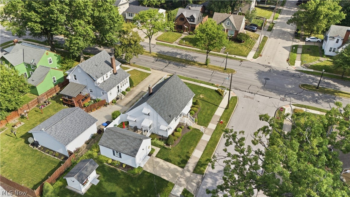 1808 Broad Boulevard